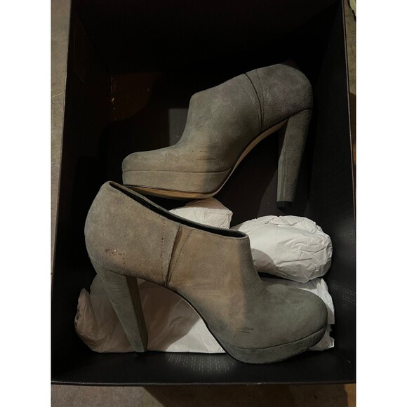 Cole haan boot heels platform booties ankle heels grey worn once size 5B - Picture 2 of 6